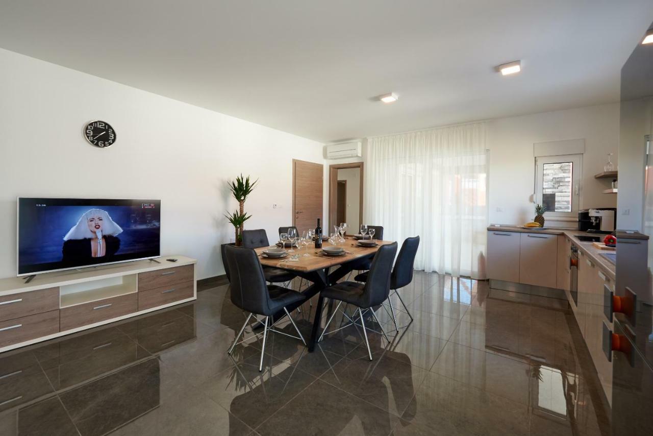 Luxury Villa Residence Zupanovic Trogir Exterior foto